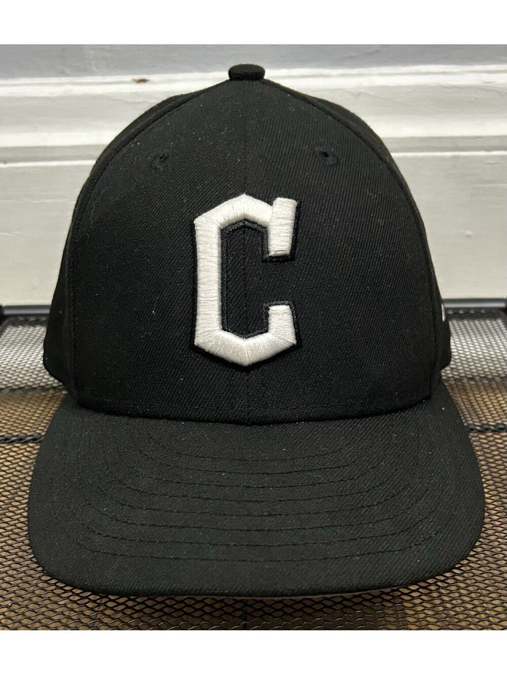 New Era 59fifty Cleveland Guardians Fitted Hat Size 7 1/4